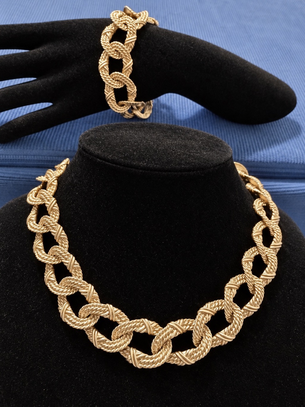 Vintage Anne Klein Gold Tone Textured Rope Link Necklace & Bracelet Set 80s 90s